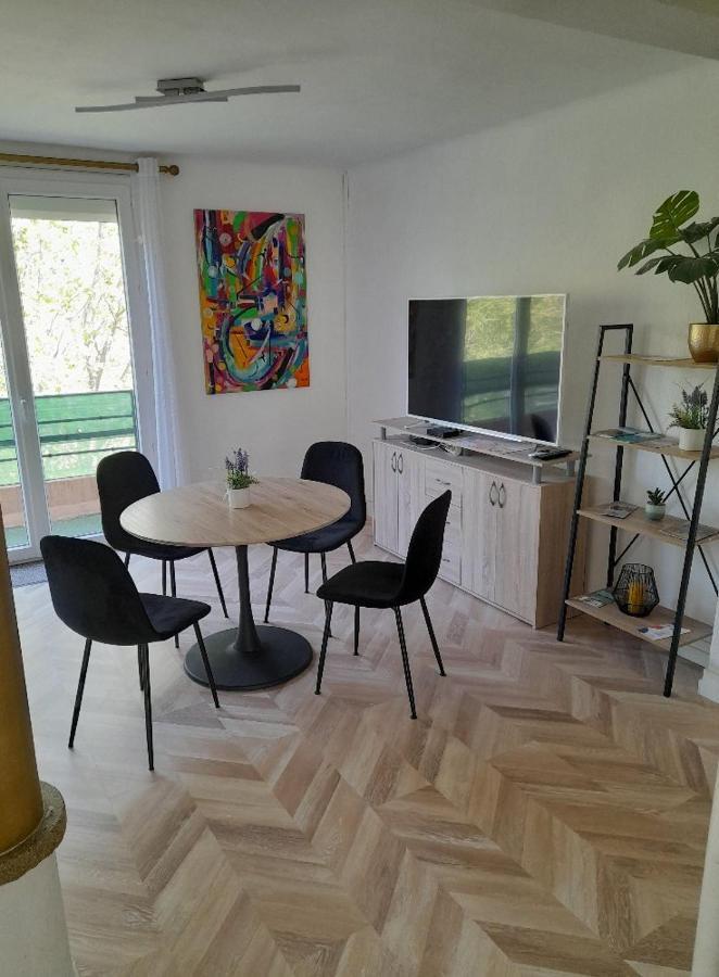 Appartement Aux Alyscamps 2, Climatisation, Wifi, Parking Arles Exteriér fotografie