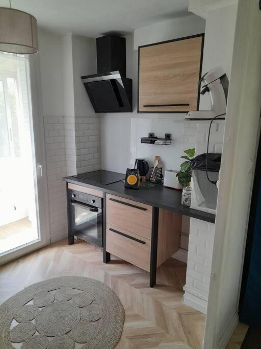Appartement Aux Alyscamps 2, Climatisation, Wifi, Parking Arles Exteriér fotografie